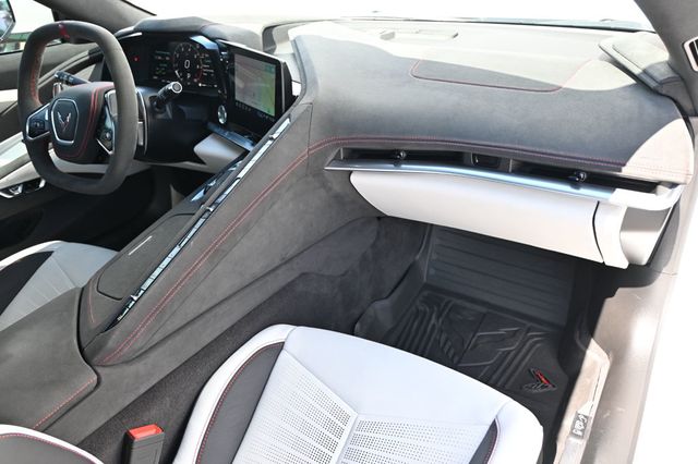 2023 Chevrolet Corvette Stingray 3LT 70th Anniversary Special Edition - 22993106 - 12