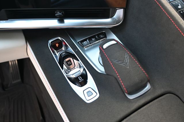 2023 Chevrolet Corvette Stingray 3LT 70th Anniversary Special Edition - 22993106 - 17