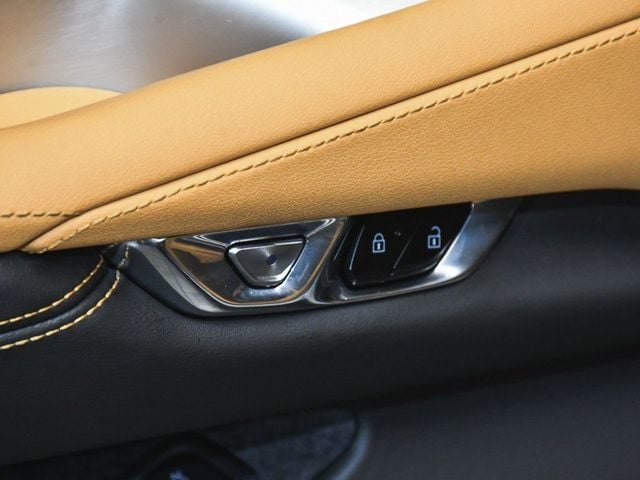 2023 Chevrolet Corvette Z06 - 22989730 - 12