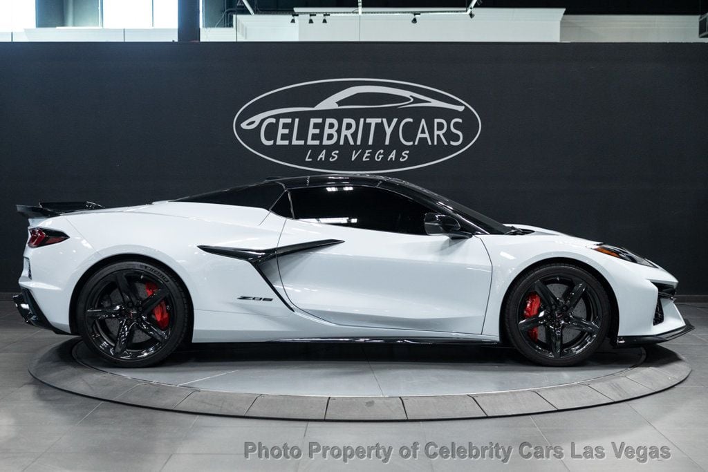 2023 Chevrolet Corvette Z06 Convertible 2LZ photo 9