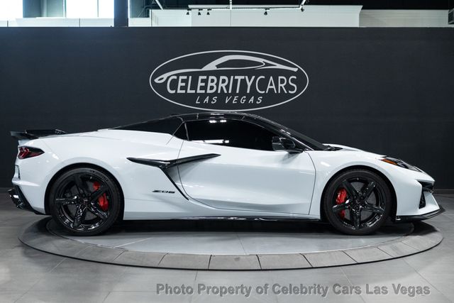 2023 Chevrolet Corvette Z06 Convertible w/2LZ-- Carbon Fiber wheels and Brakes! lift. - 22913064 - 11