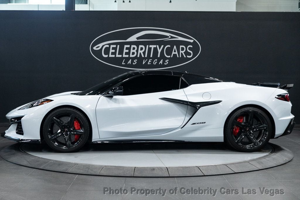 2023 Chevrolet Corvette Z06 Convertible 2LZ photo 3