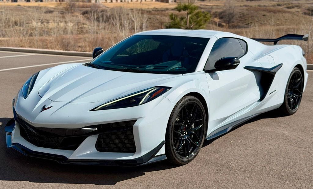 2023 Chevrolet Corvette ZO6 Coupe w/3LZ - 22982793 - 13