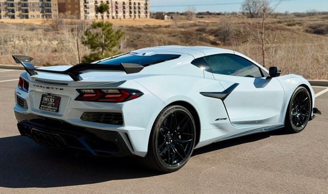2023 Chevrolet Corvette ZO6 Coupe w/3LZ - 22982793 - 6