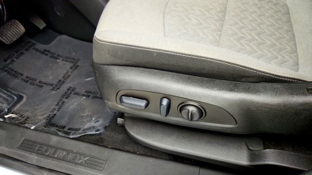 2023 Chevrolet Equinox 4dr LS w/ Convenience Package - 23022461 - 10