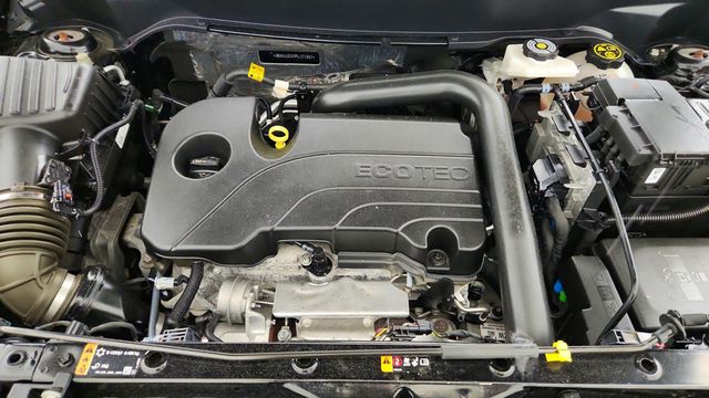 2023 Chevrolet Equinox AWD 4dr LT w/ Confidence & Convenience Pkg and Blind Zone Alert - 23030995 - 26
