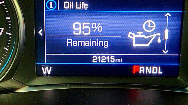 2023 Chevrolet Equinox AWD 4dr LT w/ Confidence & Convenience Pkg and Blind Zone Alert - 23030995 - 31