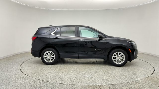 2023 Chevrolet Equinox AWD 4dr LT w/ Confidence & Convenience Pkg and Blind Zone Alert - 23030995 - 3