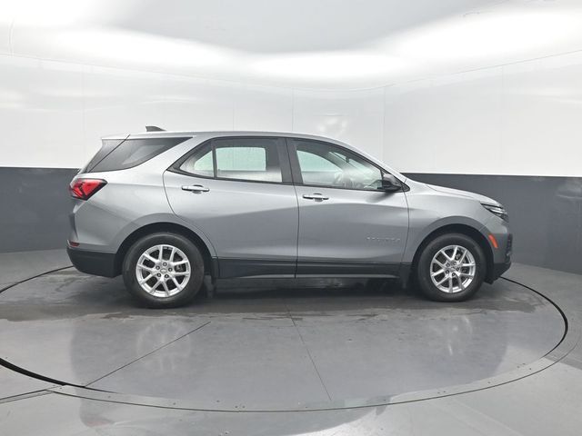 2023 Chevrolet Equinox FWD 4dr LS w/1LS - 22975180 - 32
