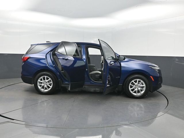 2023 Chevrolet Equinox FWD 4dr LS w/1LS - 22982923 - 38
