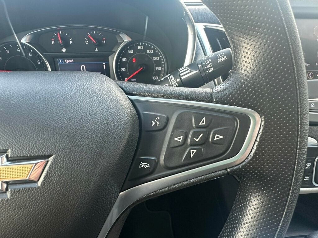 2023 Chevrolet Equinox LS photo 14