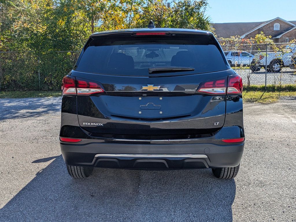 2023 Chevrolet Equinox photo 4