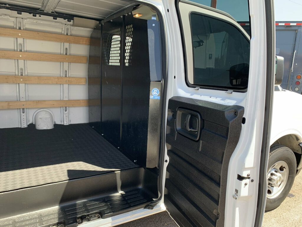 2023 Chevrolet Express Cargo Van RWD 2500 135" - 23069110 - 13