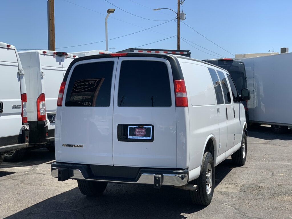 2023 Chevrolet Express Cargo Van RWD 2500 135" - 23069110 - 24