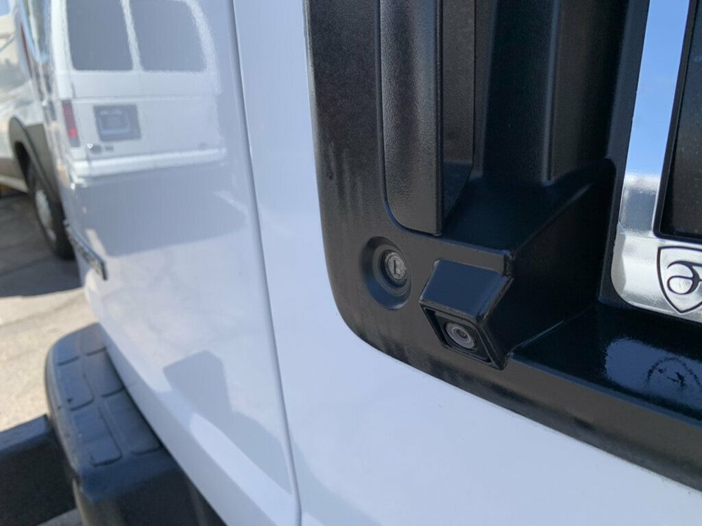 2023 Chevrolet Express Cargo Van RWD 2500 135" - 23069110 - 26