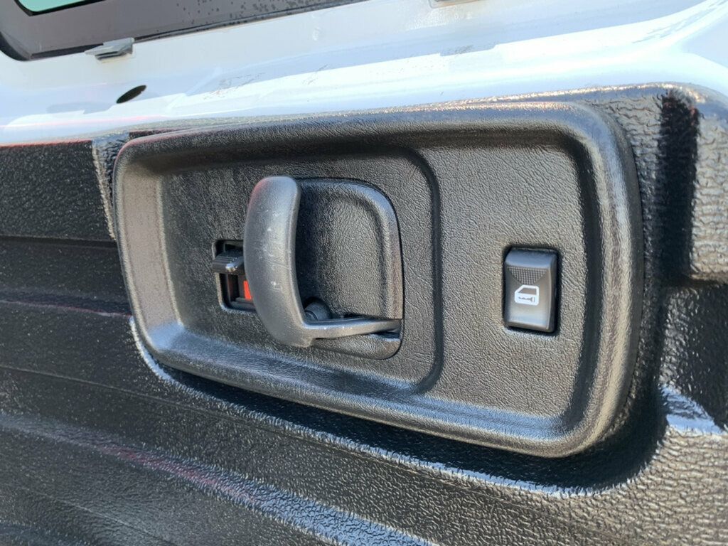 2023 Chevrolet Express Cargo Van RWD 2500 135" - 23069110 - 27