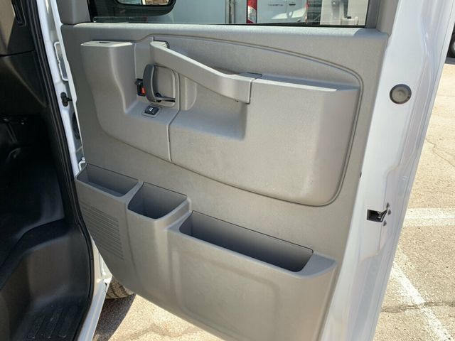 2023 Chevrolet Express Cargo Van RWD 2500 135" - 23069110 - 34