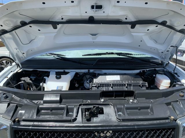 2023 Chevrolet Express Cargo Van RWD 2500 135" - 23069110 - 41