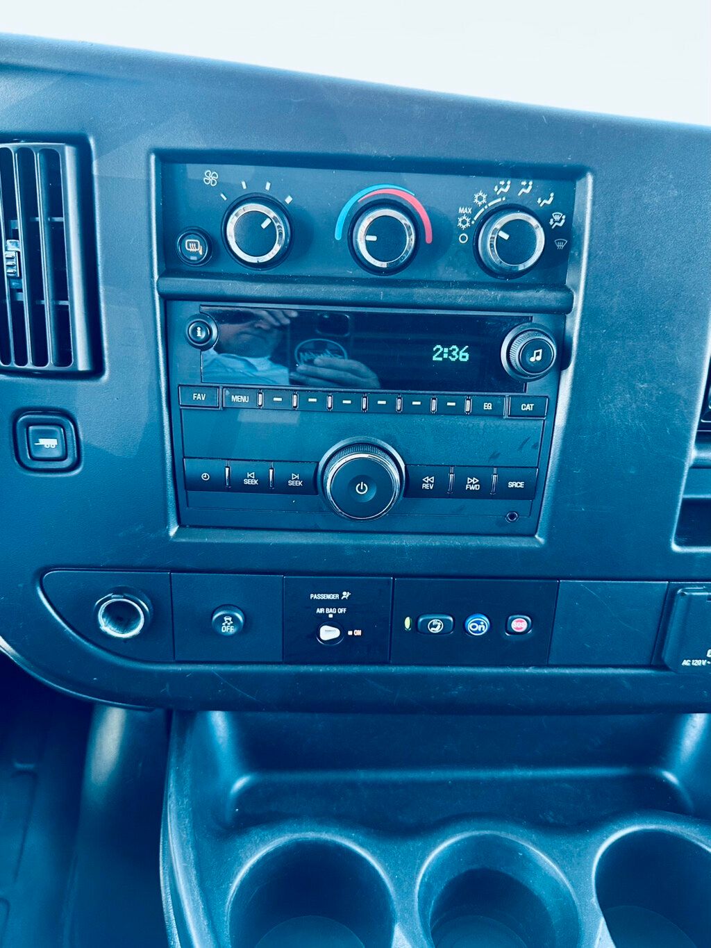 2023 Chevrolet Express Cargo Van 2500 photo 12