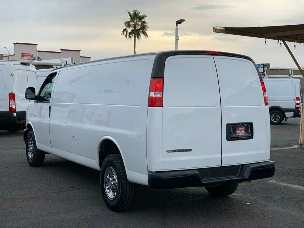 2023 Chevrolet Express Cargo Van RWD 2500 155" 1-owner Low Miles Cargo  - 22981616 - 5