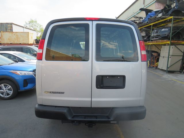 2023 Chevrolet Express Cargo Van RWD 3500 135" - 23023136 - 4