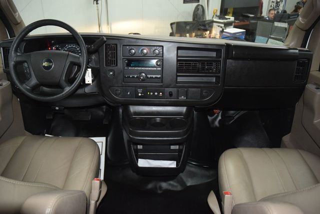 2023 Chevrolet Express Commercial Cutaway EXPRESS 3500 CUTAWAY * 6.6 V8 * 13' KNAPHEIDE KUV * LIKE NEW - 23021656 - 17