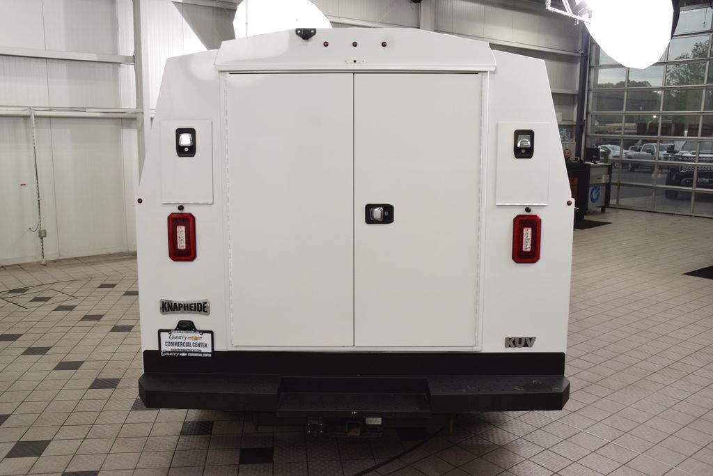 2023 Chevrolet Express Commercial Cutaway EXPRESS 3500 CUTAWAY * 6.6 V8 * 13' KNAPHEIDE KUV * LIKE NEW - 23021656 - 3