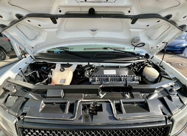 2023 Chevrolet Express Passenger RWD 3500 155" LS - 22978641 - 11