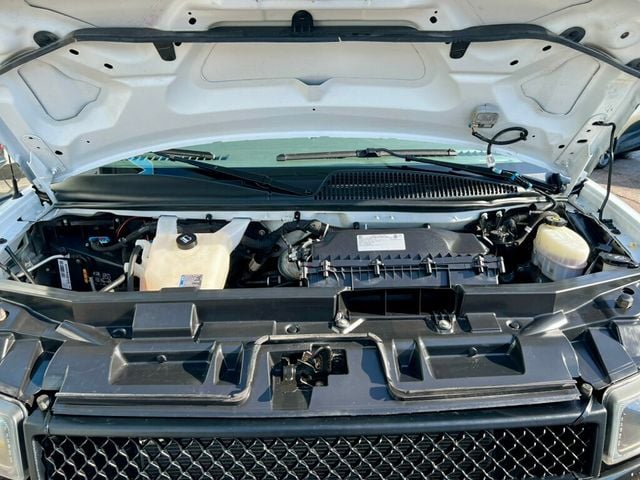 2023 Chevrolet Express Passenger RWD 3500 155" LS - 22978641 - 12