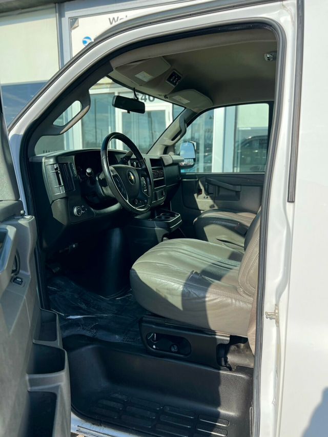 2023 Chevrolet Express Passenger RWD 3500 155" LS - 22978641 - 14
