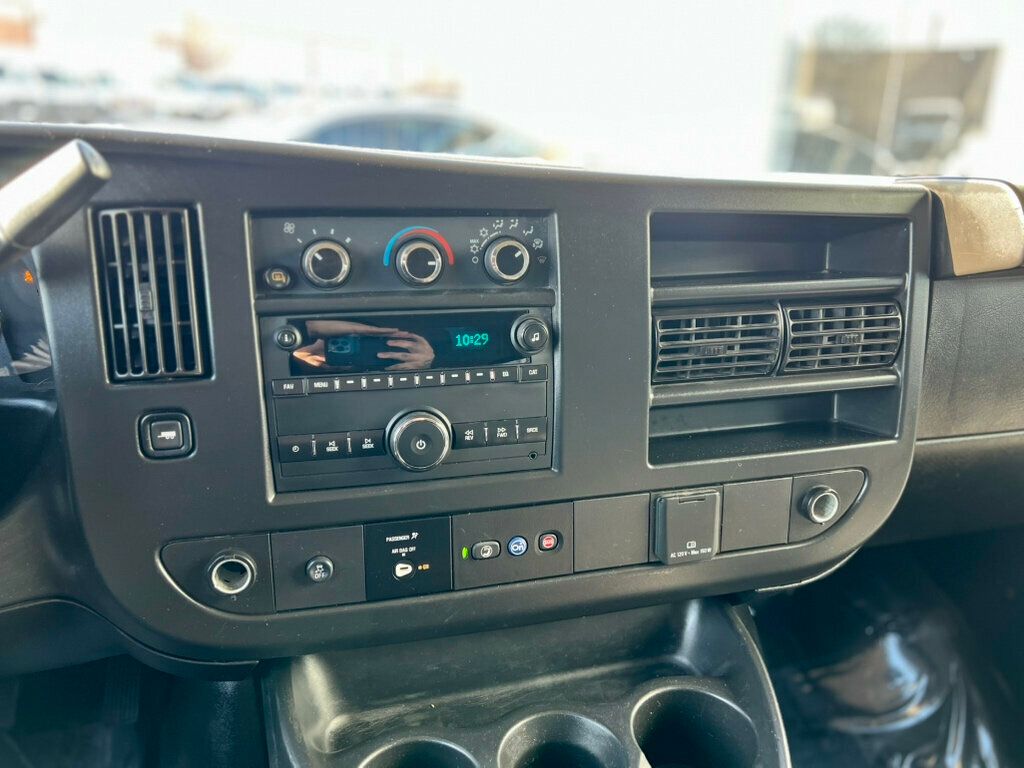 2023 Chevrolet Express Passenger RWD 3500 155" LS - 22978641 - 19