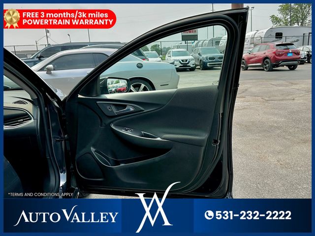 2023 Chevrolet Malibu 1LT Sedan 4D - 22939019 - 14