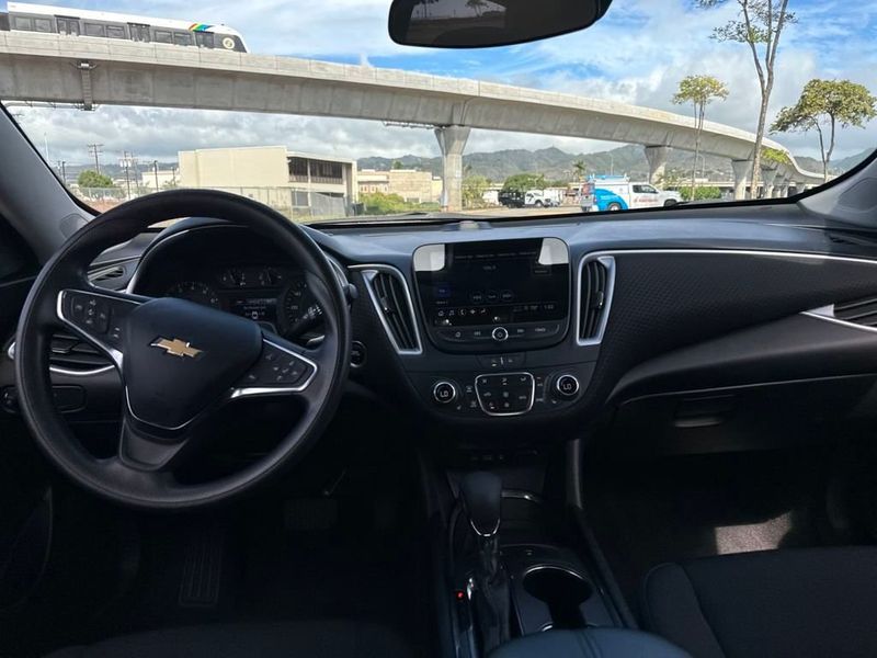 2023 Chevrolet Malibu 4dr Sedan 1LT - 22943647 - 13