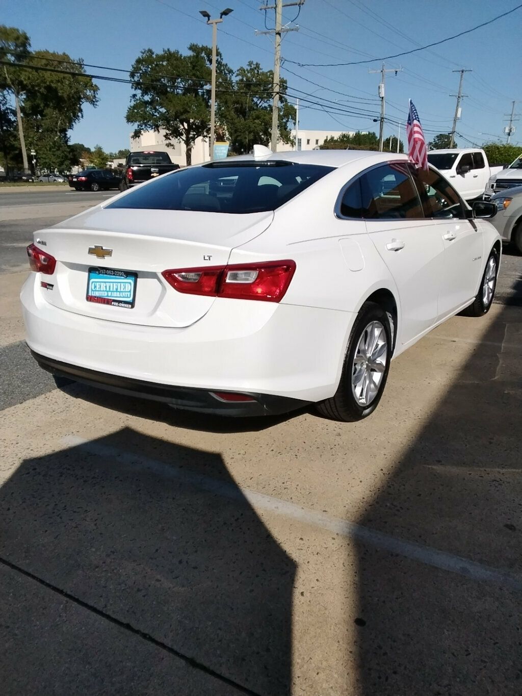 2023 Chevrolet Malibu 1LT photo 3