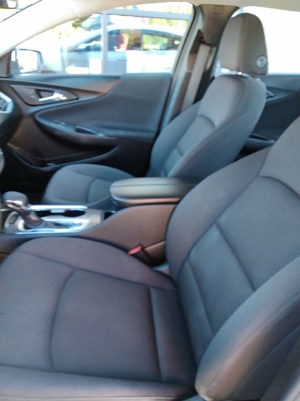 2023 Chevrolet Malibu 1LT photo 6