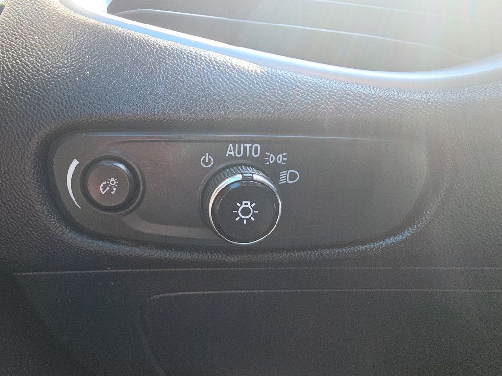 Chevrolet Malibu photo 17