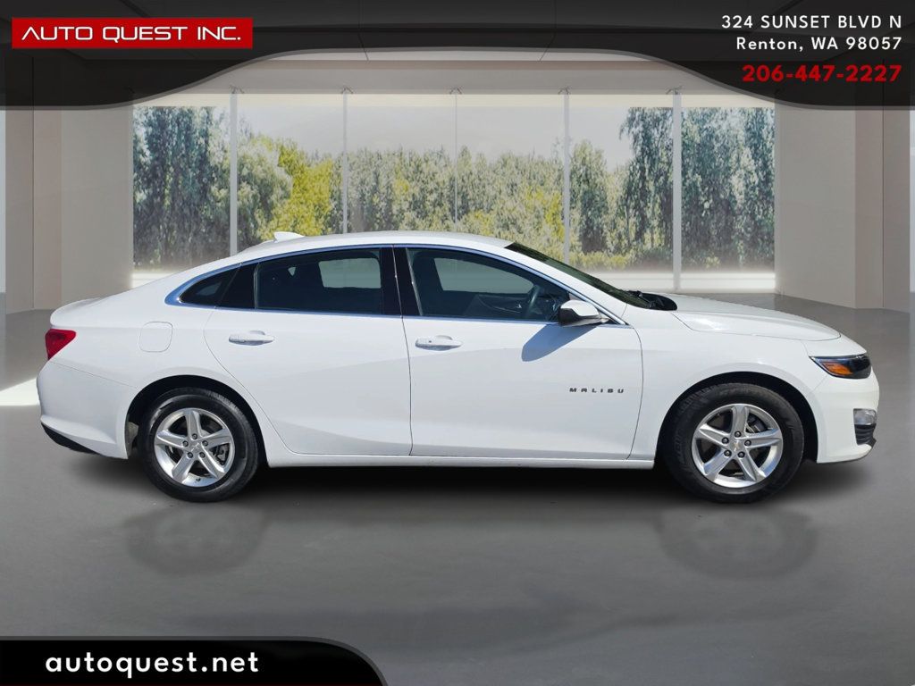 Chevrolet Malibu photo 4