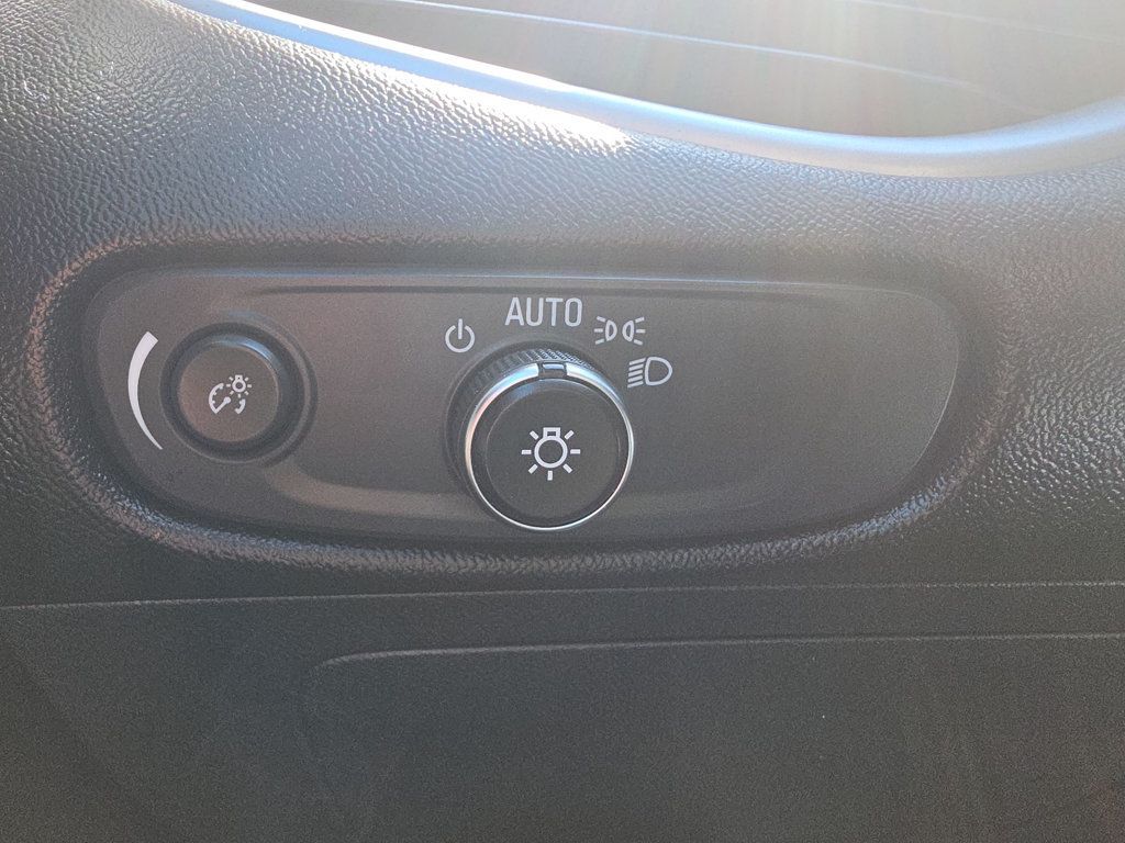 Chevrolet Malibu photo 17