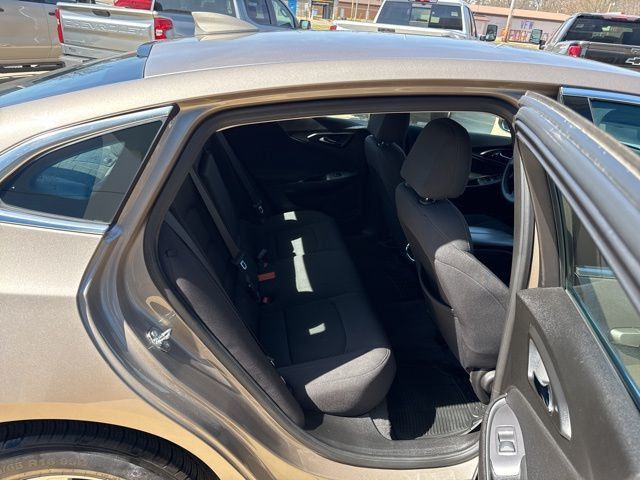 2023 Chevrolet Malibu 4dr Sedan 1LT - 23001066 - 10