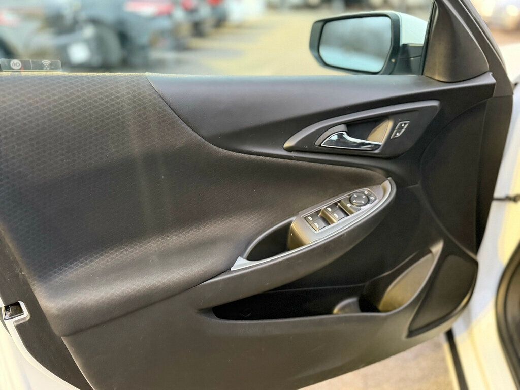 2023 Chevrolet Malibu 4dr Sedan 1LT - 22953614 - 11