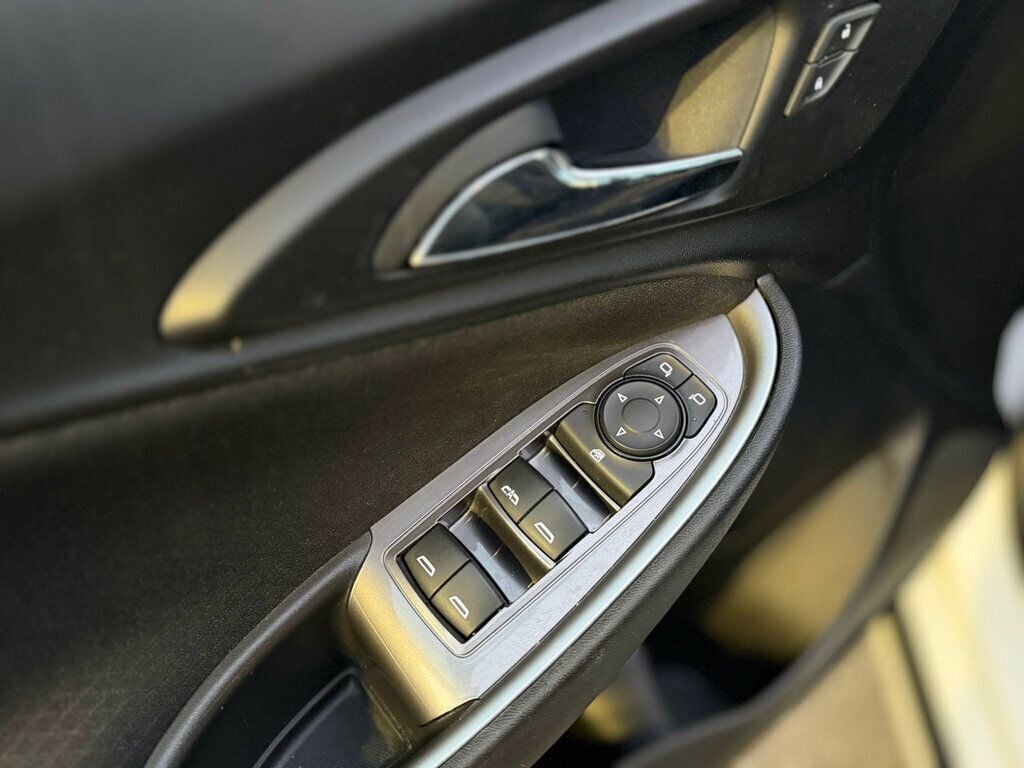 2023 Chevrolet Malibu 4dr Sedan 1LT - 22953614 - 12