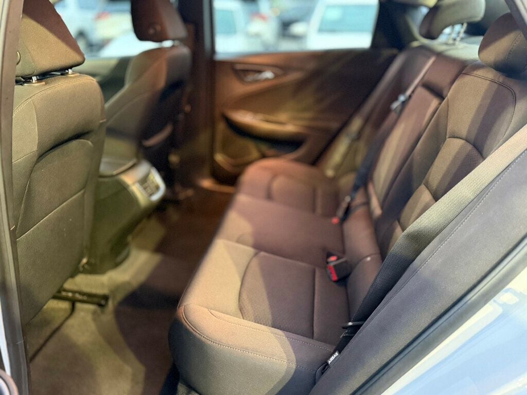 2023 Chevrolet Malibu 4dr Sedan 1LT - 22953614 - 16