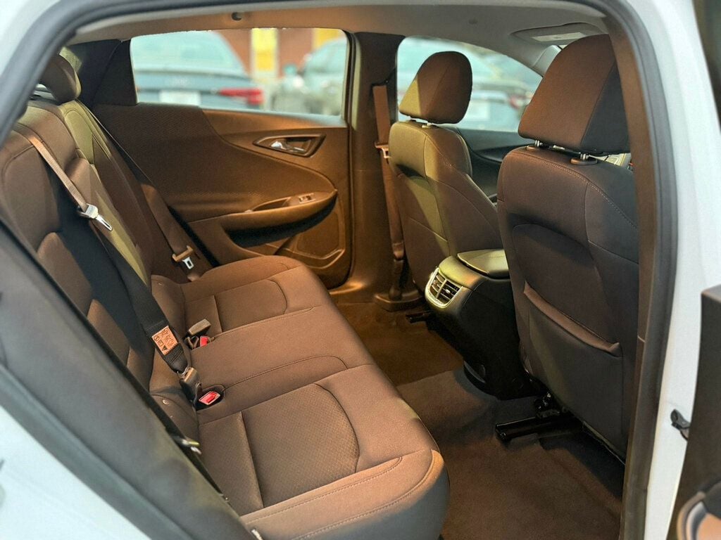 2023 Chevrolet Malibu 4dr Sedan 1LT - 22953614 - 18