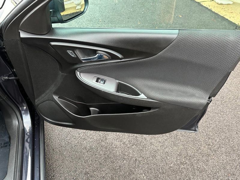 2023 Chevrolet Malibu 4dr Sedan 1LT - 22920013 - 22