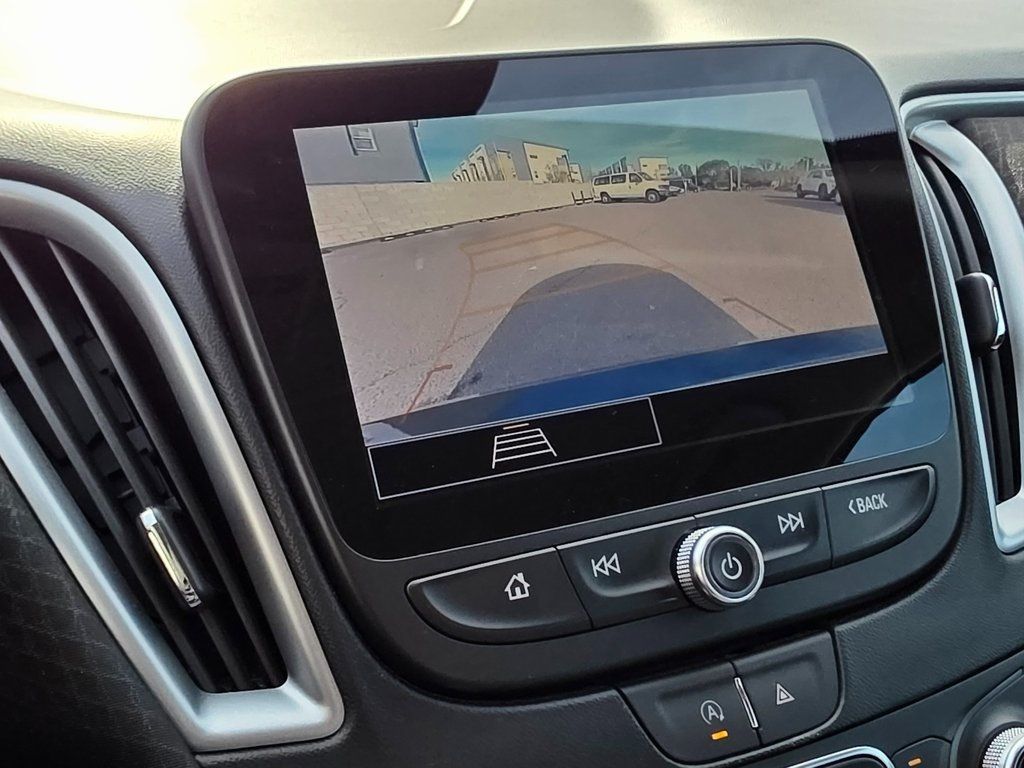 2023 Chevrolet Malibu 4dr Sedan 1LT - 22960483 - 24