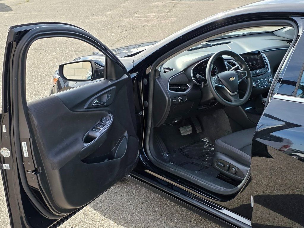 2023 Chevrolet Malibu 4dr Sedan 1LT - 22960483 - 36