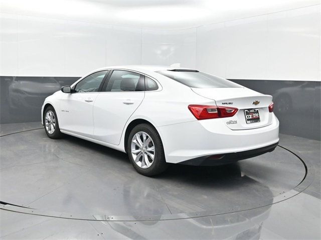 2023 Chevrolet Malibu 1LT photo 3