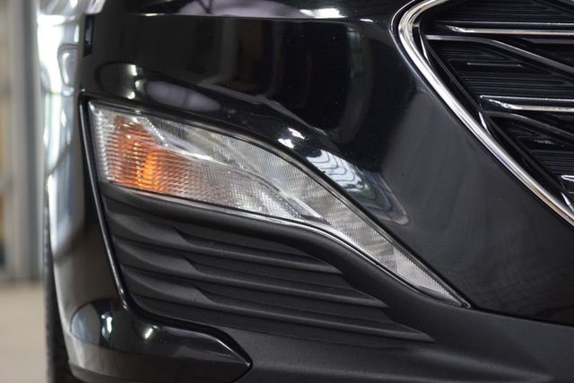 2023 Chevrolet Malibu 2LT - Photo 10