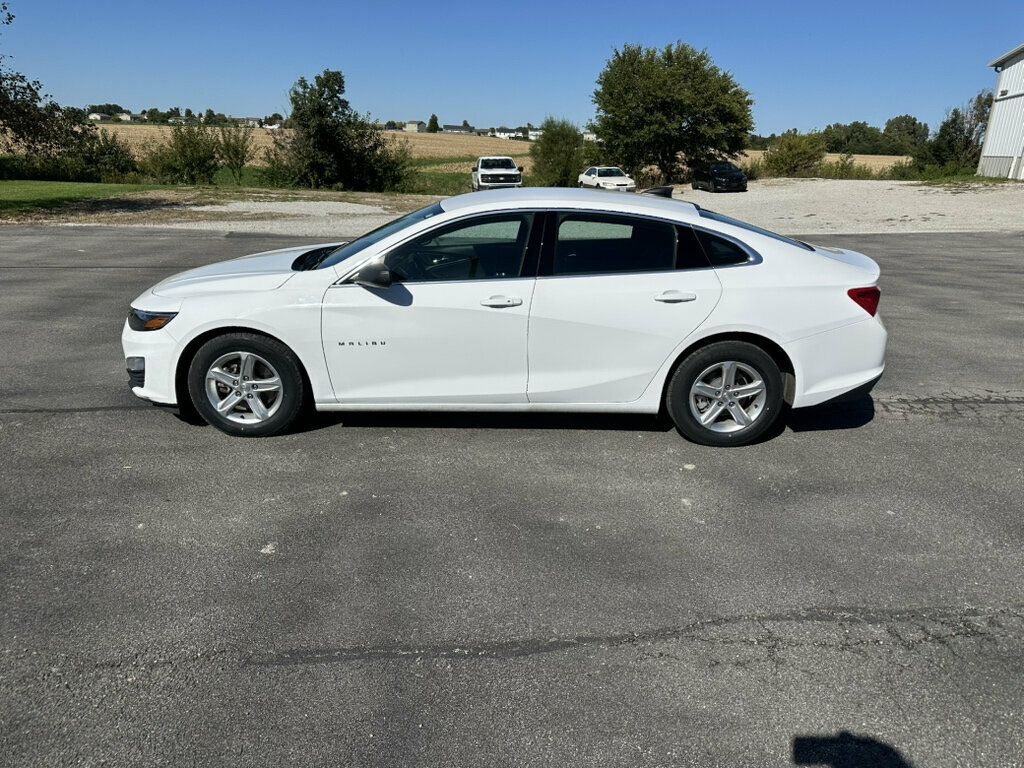 2023 Chevrolet Malibu 4dr Sedan LS w/1LS - 23090960 - 1