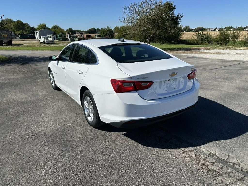 2023 Chevrolet Malibu 4dr Sedan LS w/1LS - 23090960 - 2